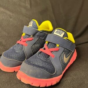 Nike Kids Blue and Pink Sneakers